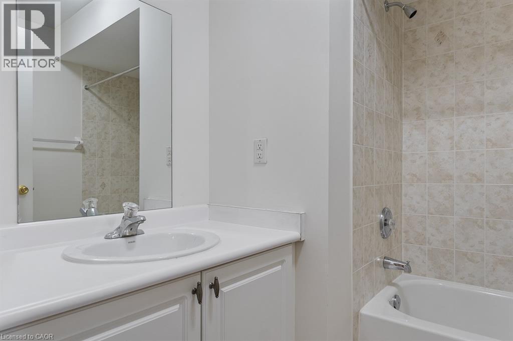 8 Jim Baird Mews Property Photo 13