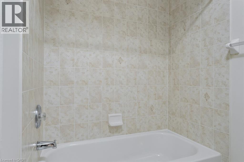 8 Jim Baird Mews Property Photo 14
