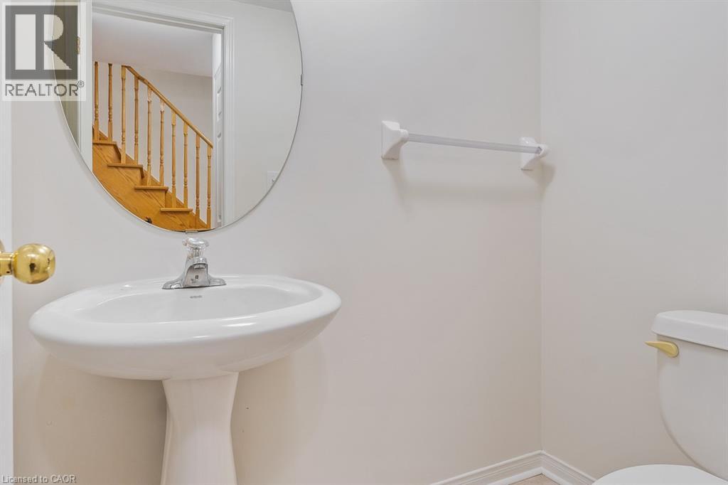 8 Jim Baird Mews Property Photo 31