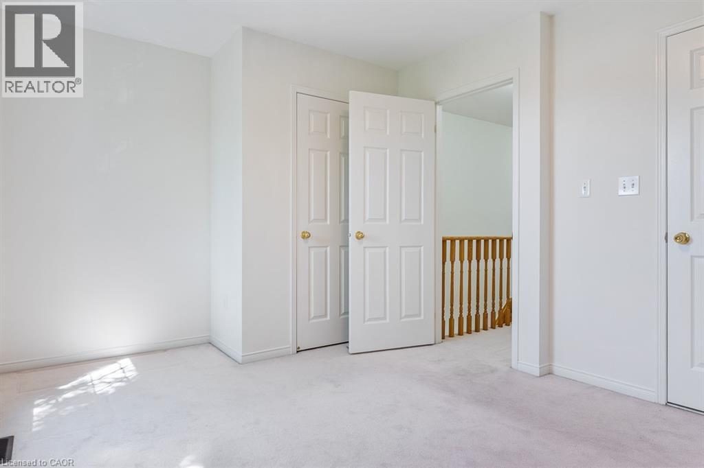8 Jim Baird Mews Property Photo 37