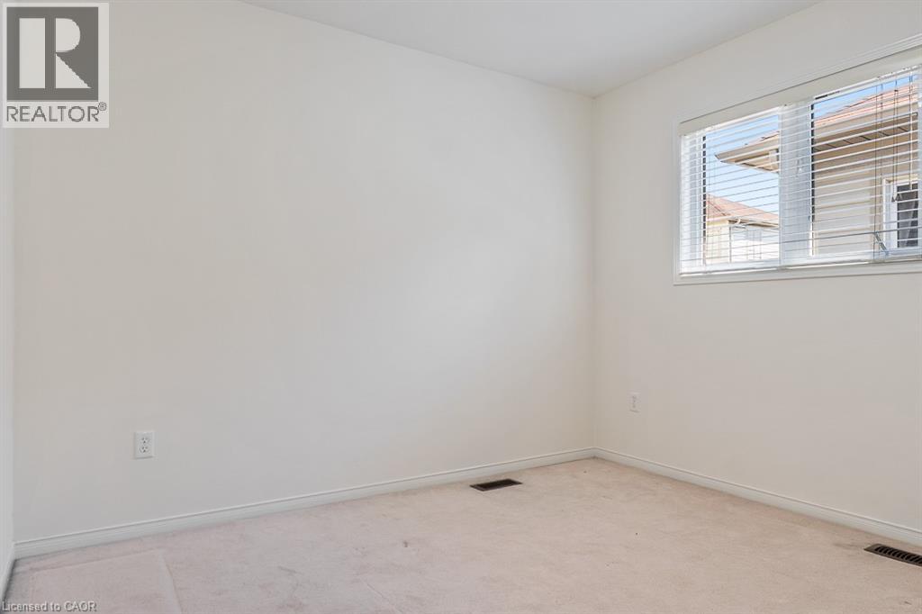 8 Jim Baird Mews Property Photo 41