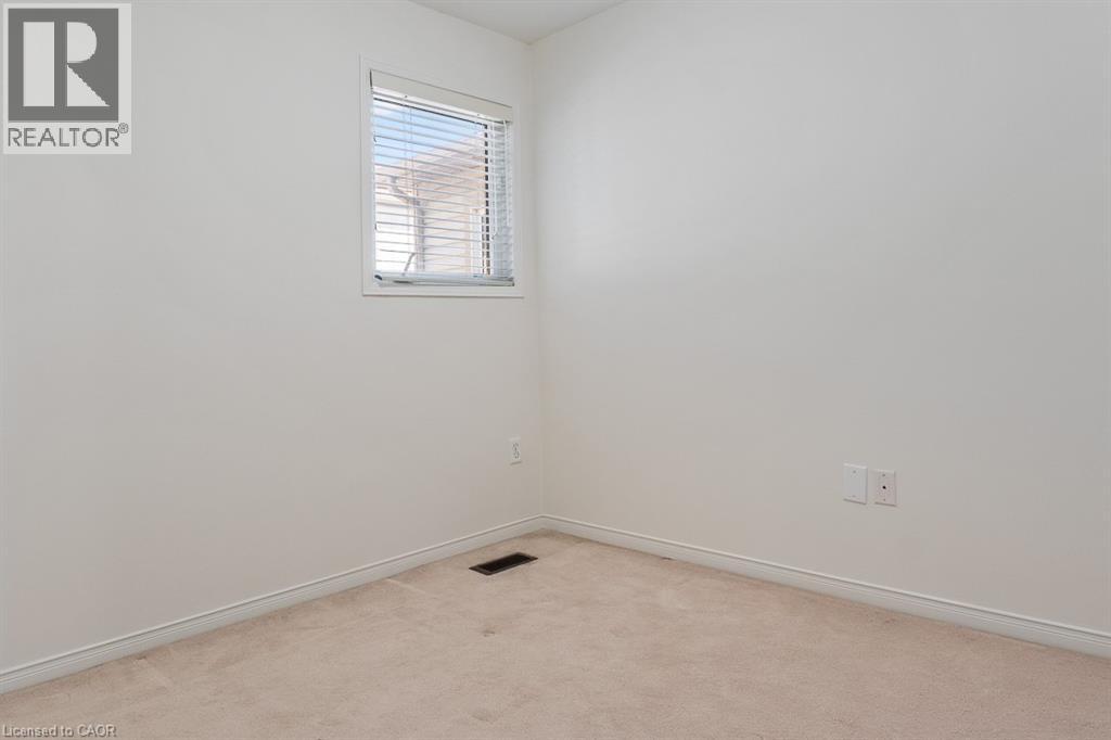 8 Jim Baird Mews Property Photo 44