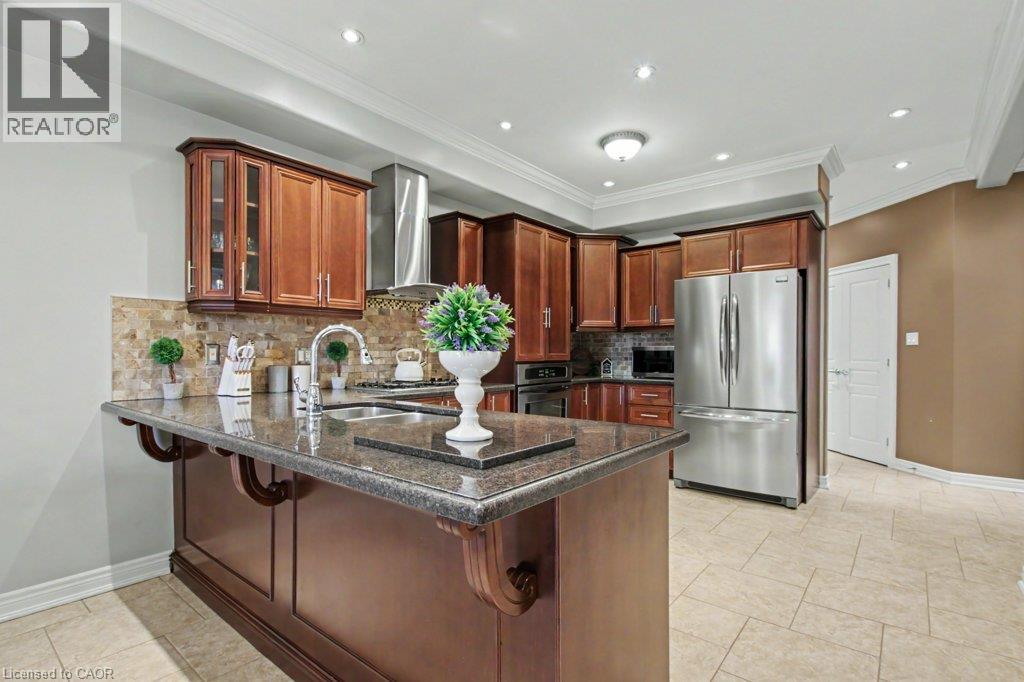 284 Normanhurst Avenue Property Photo 13