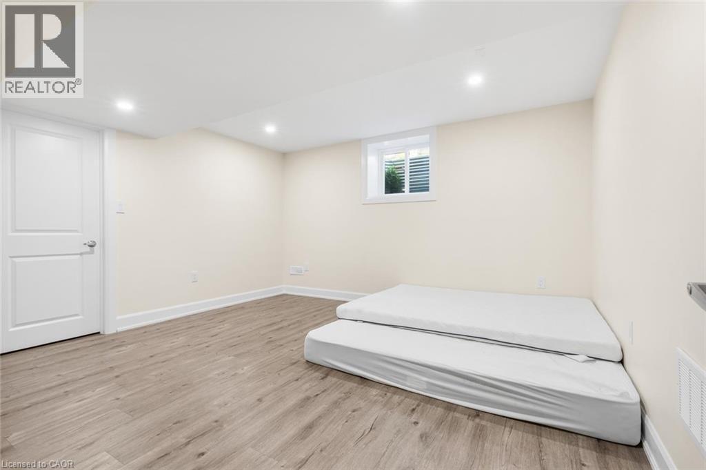 3308 Liptay Avenue Property Photo 40