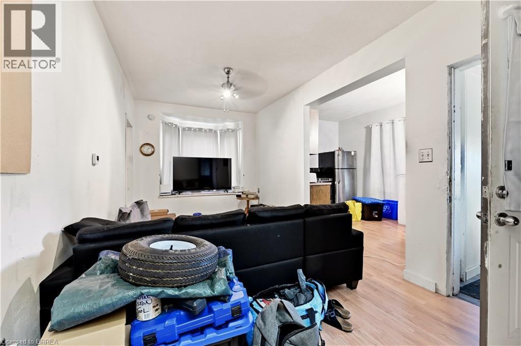 13 Usher Street Property Photo 3