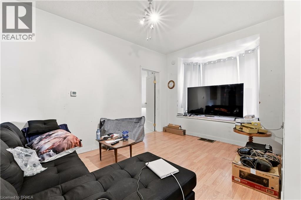 13 Usher Street Property Photo 4