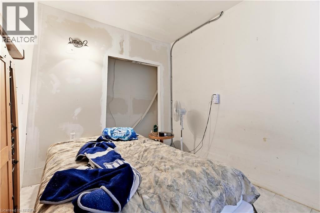 13 Usher Street Property Photo 6