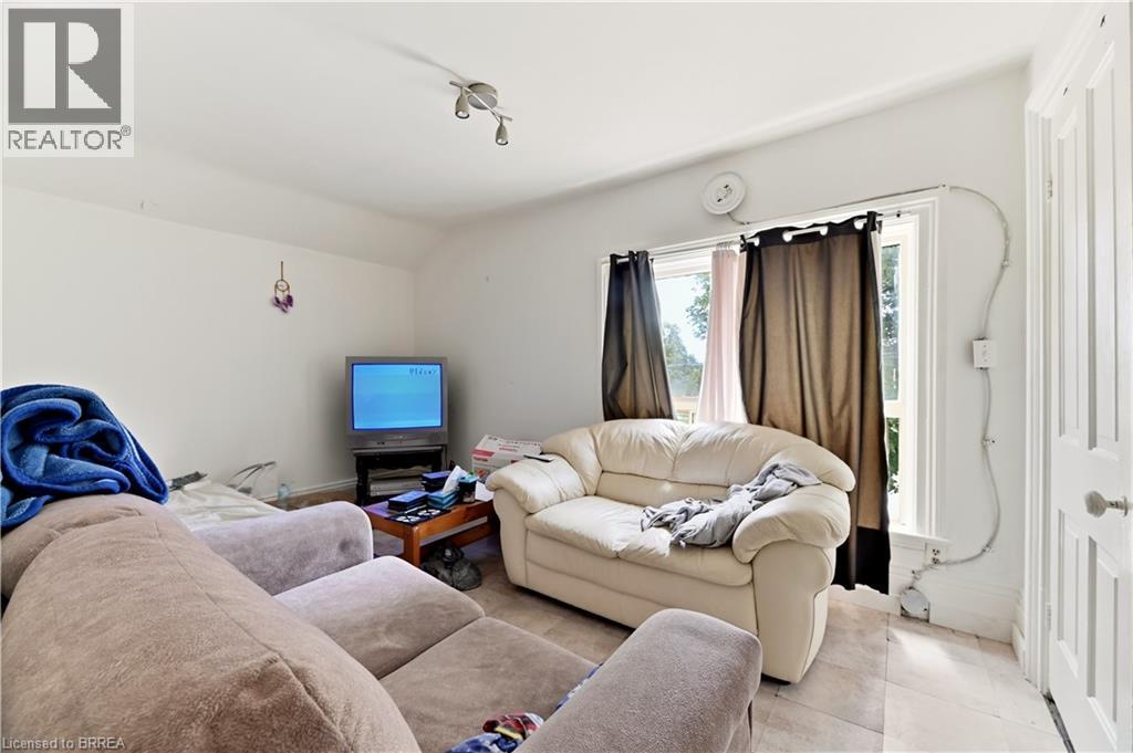 13 Usher Street Property Photo 13