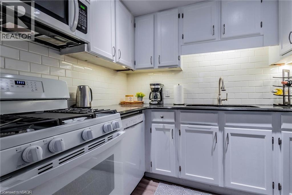 3774 Mathewson Avenue Unit# Bsmt(lower) Property Photo 9