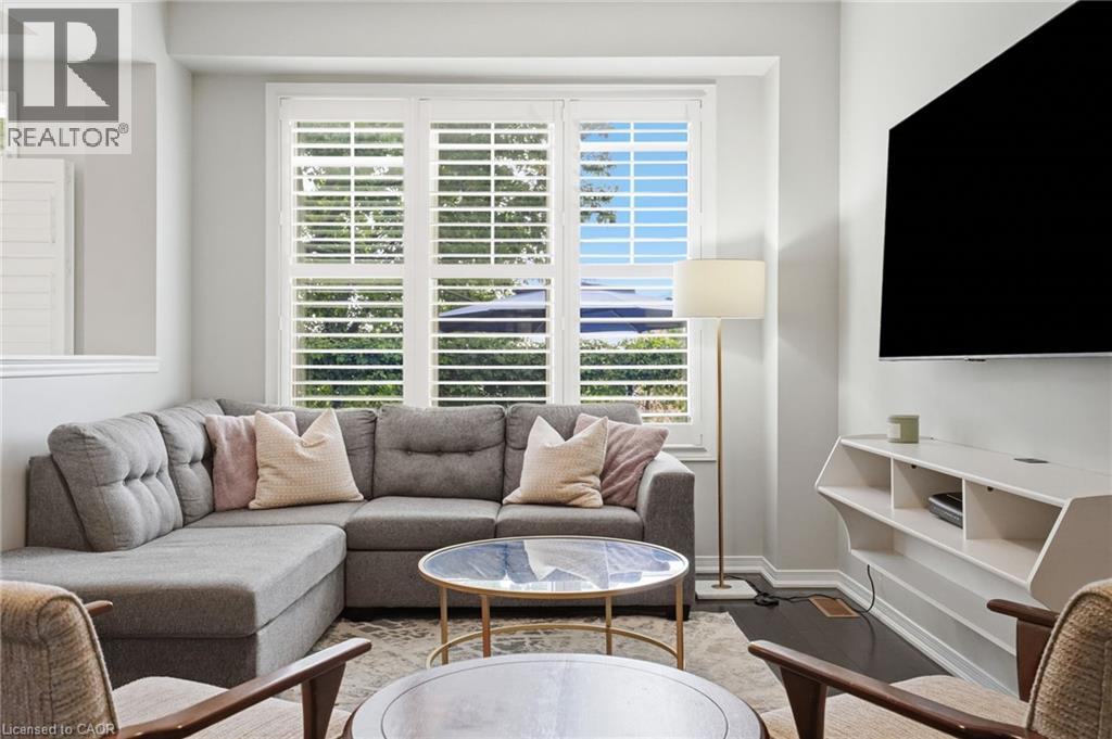 221 Nisbet Boulevard Property Photo 11