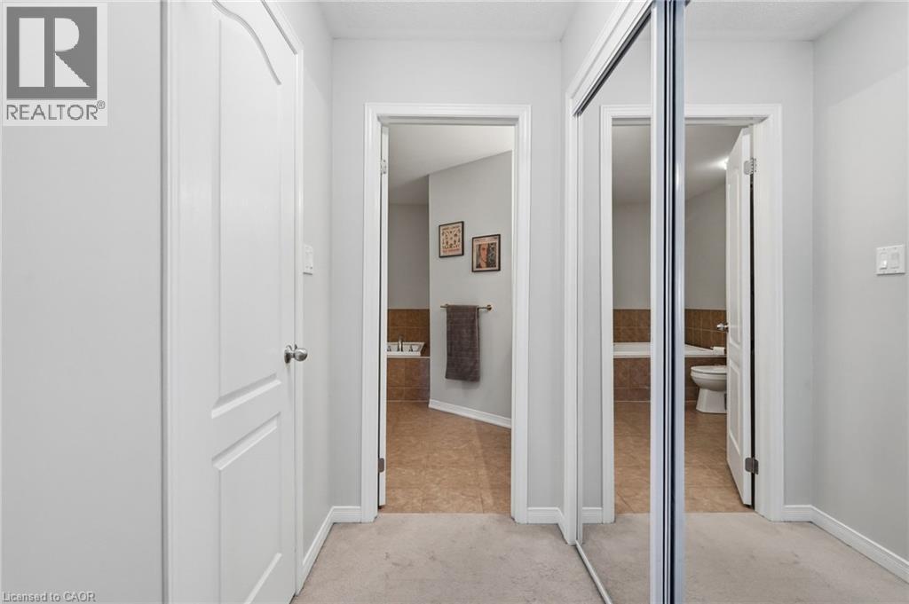 221 Nisbet Boulevard Property Photo 26