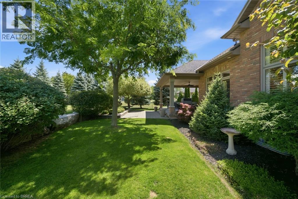 14 Ellington Place Property Photo 43