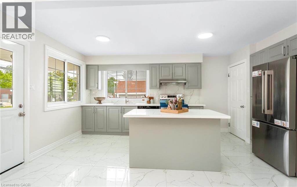 176 Samuelson Street Property Photo 13