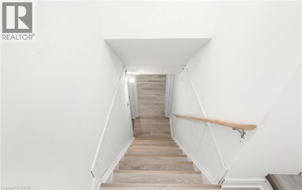 176 Samuelson Street Property Photo 31
