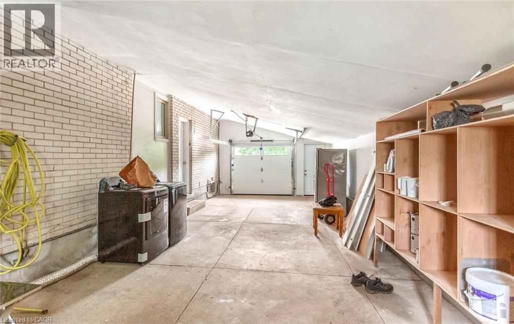 176 Samuelson Street Property Photo 46