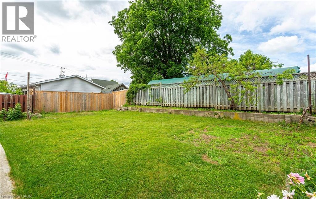 176 Samuelson Street Property Photo 48
