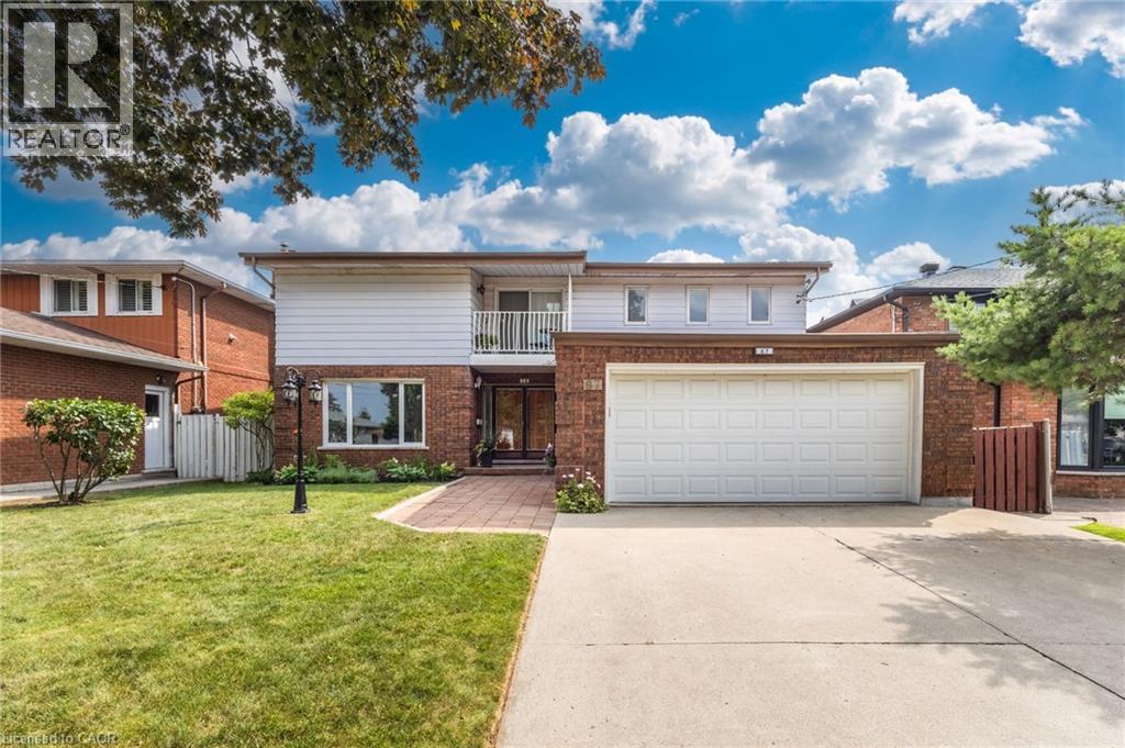 87 REGENT Avenue