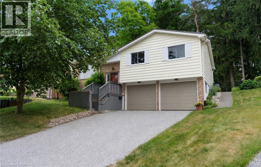 11 GLENDA Street Property Photo 1