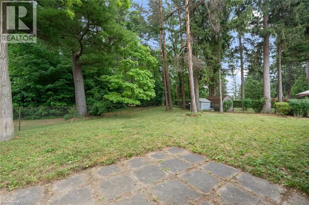 11 Glenda Street Property Photo 17