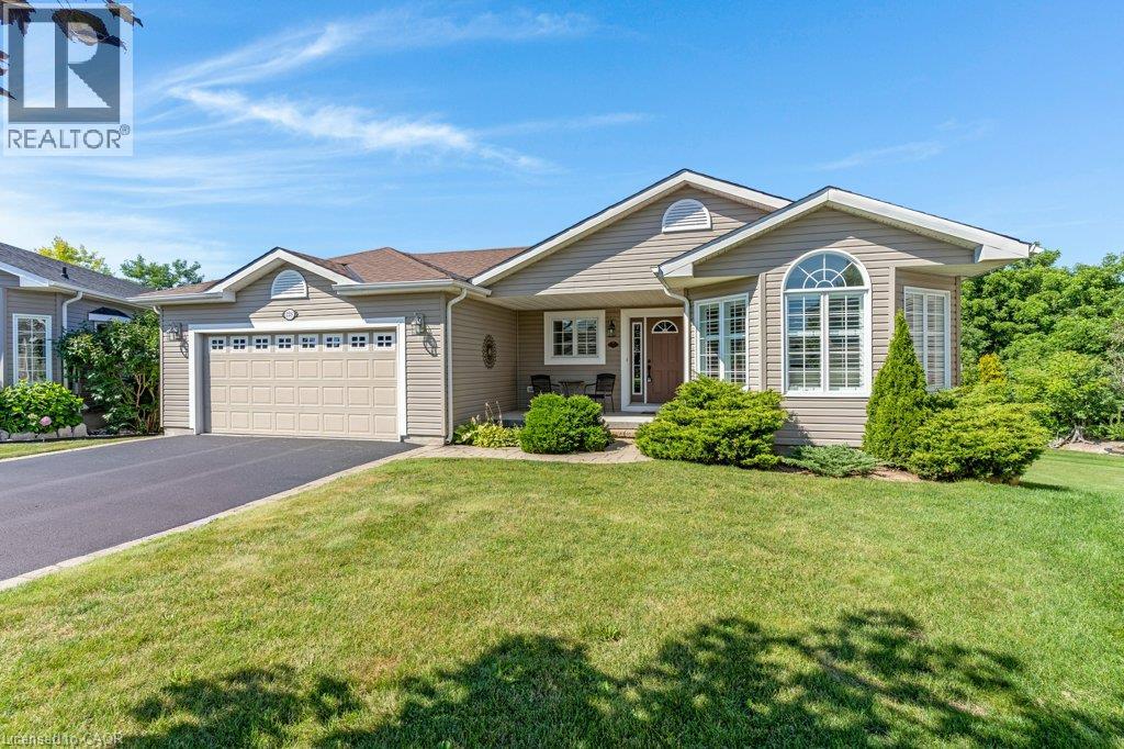 228 Glenariff Drive Property Photo 3