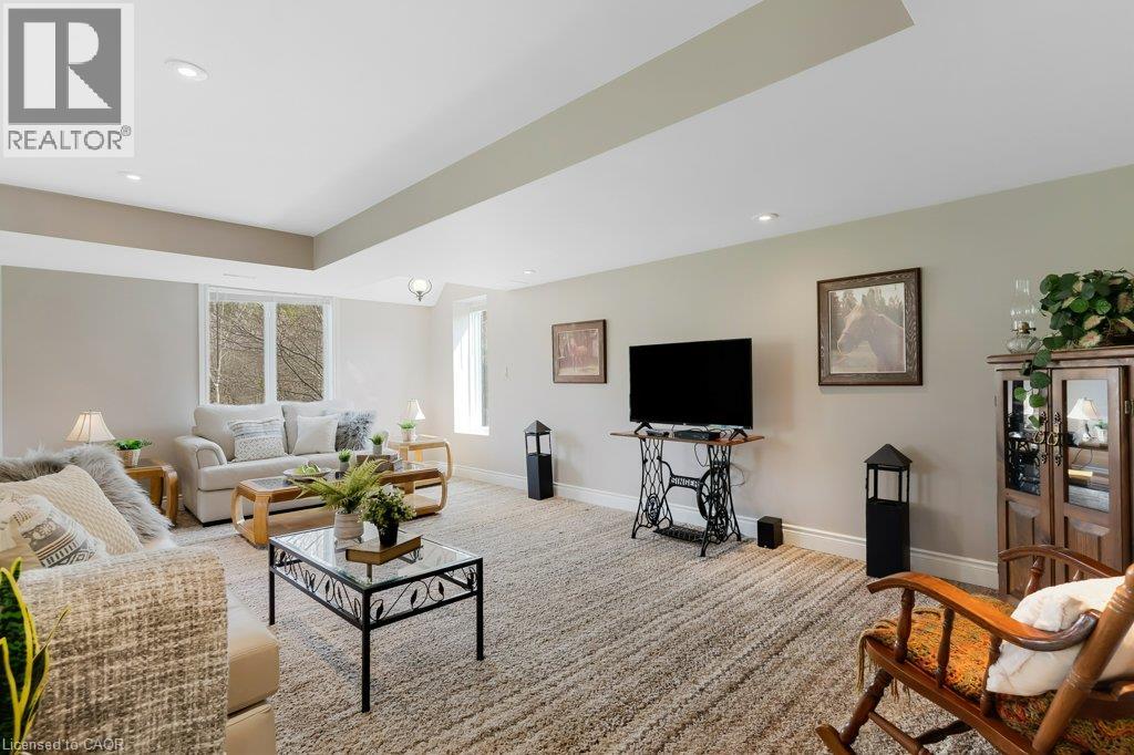 228 Glenariff Drive Property Photo 34
