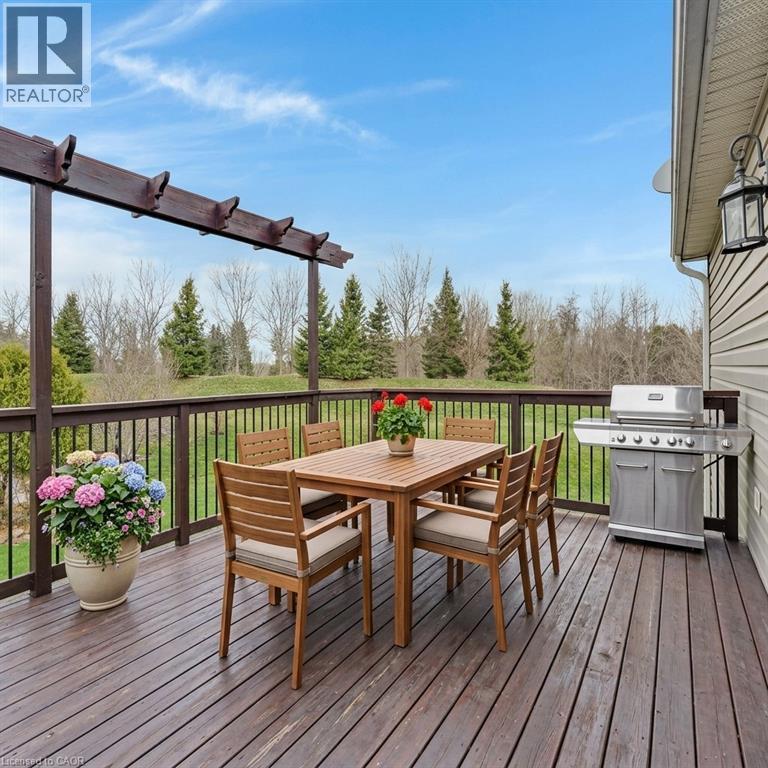 228 Glenariff Drive Property Photo 39