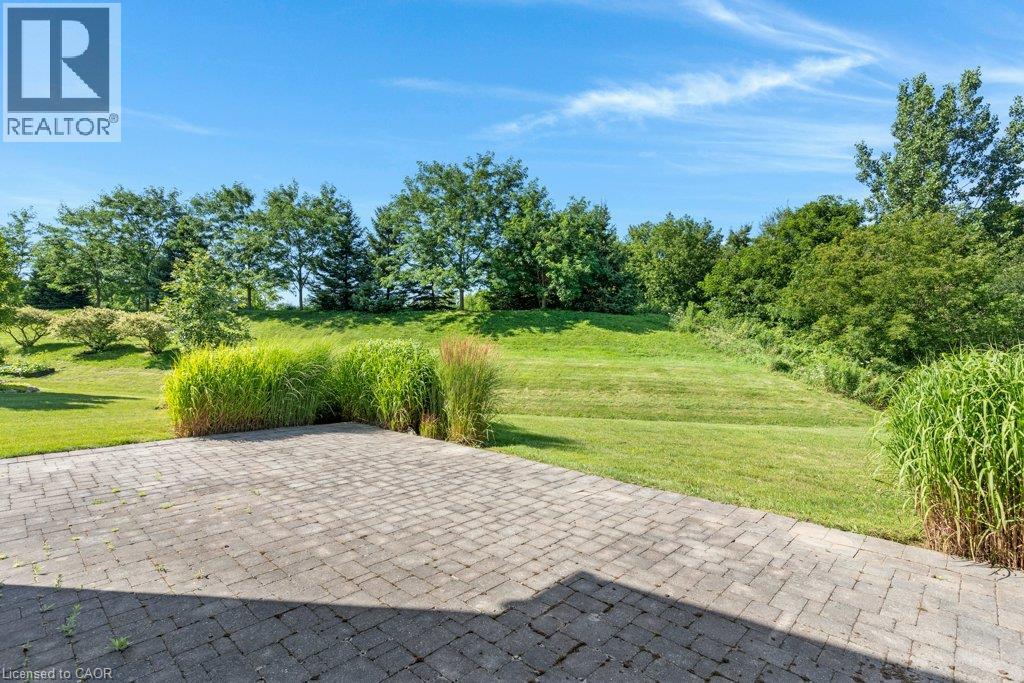 228 Glenariff Drive Property Photo 44