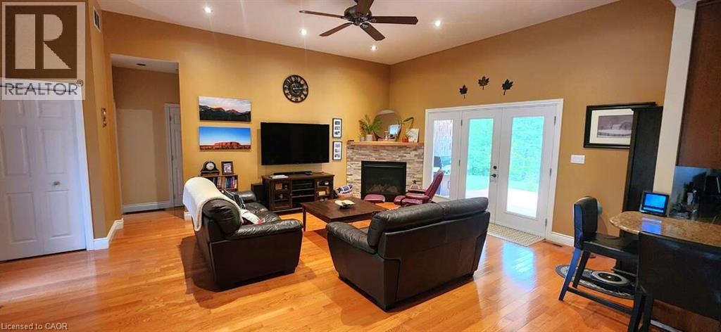 110 Monck Square Property Photo 12