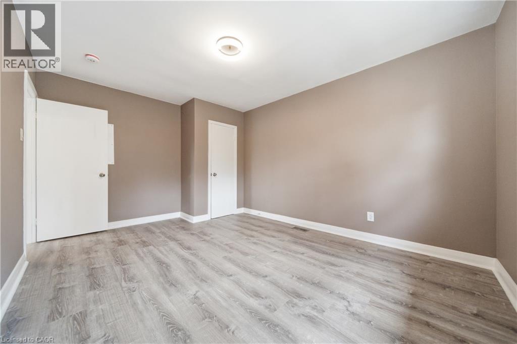 293 Highland Road E Unit# A Property Photo 7