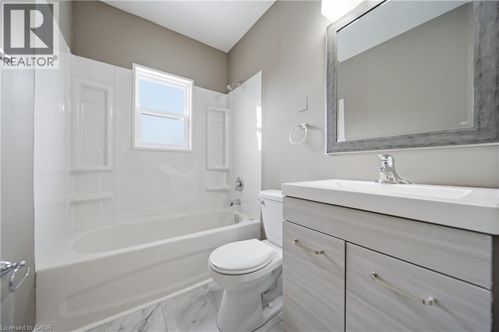 293 Highland Road E Unit# A Property Photo 8