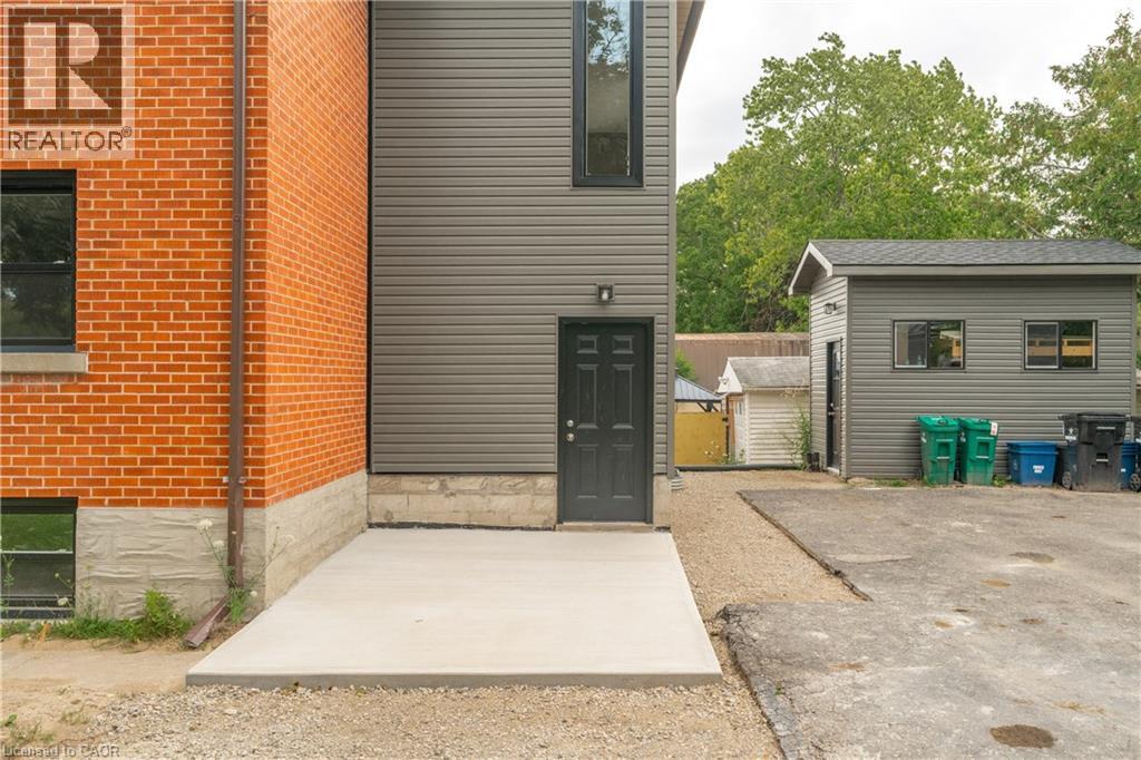 293 Highland Road E Unit# A Property Photo 17