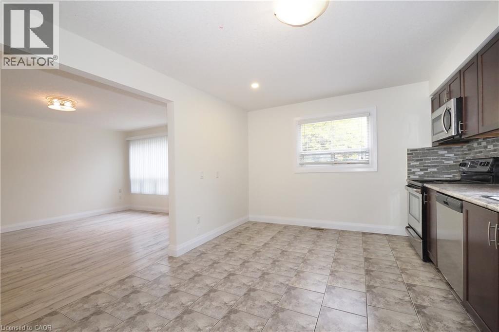 207 Sheldon Avenue N Property Photo 12
