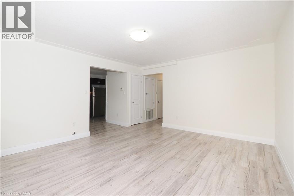 207 Sheldon Avenue N Property Photo 21