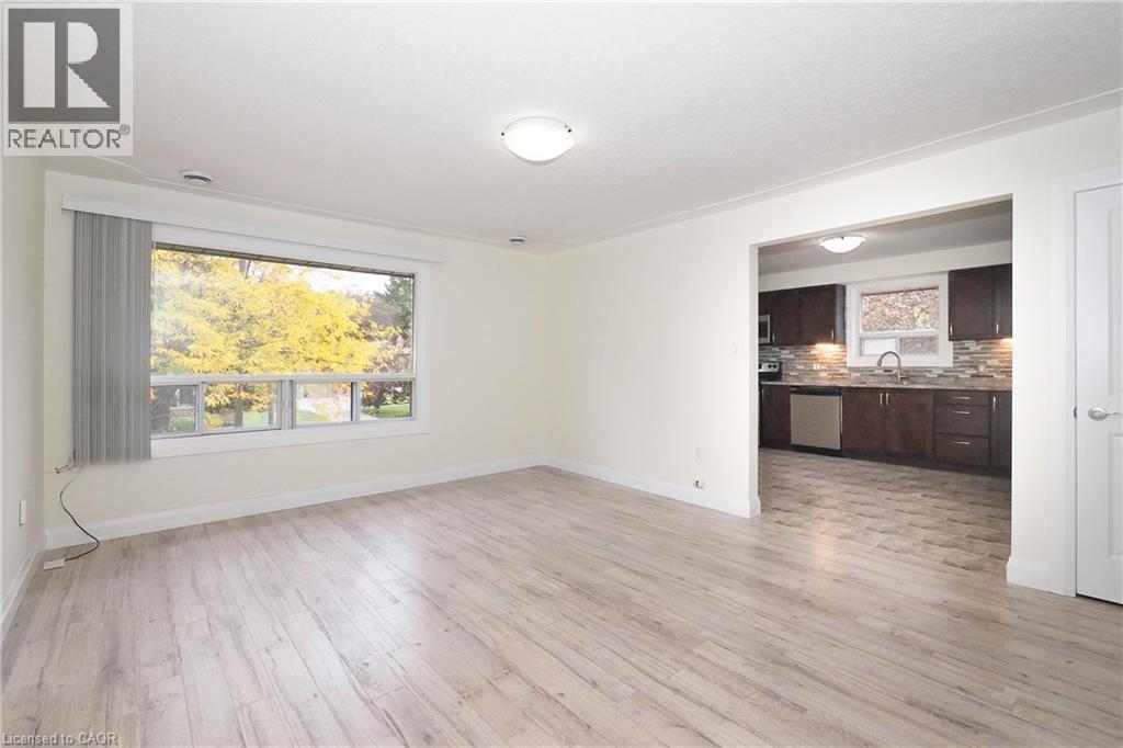 207 Sheldon Avenue N Property Photo 22