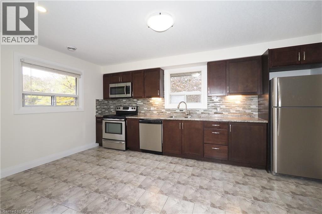 207 Sheldon Avenue N Property Photo 23