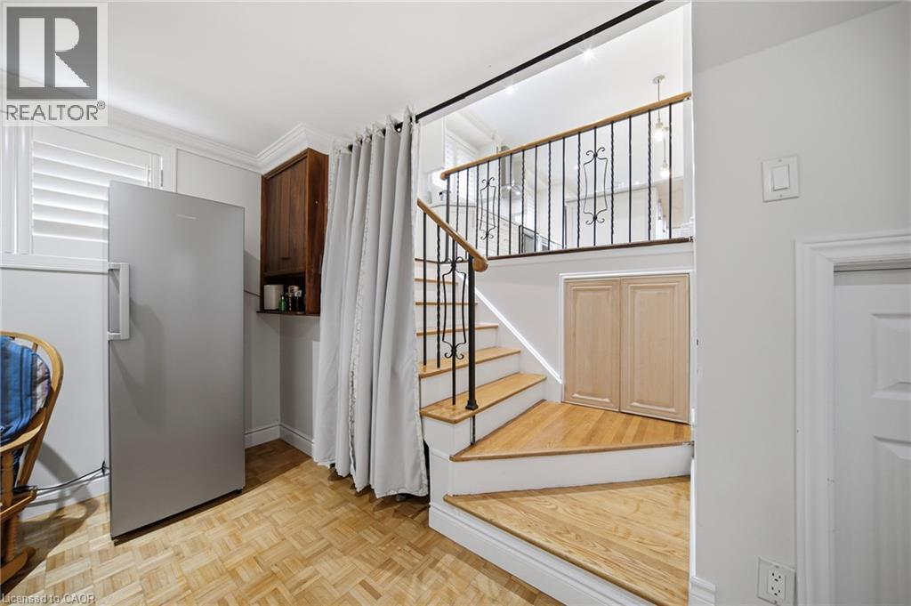 6346 Neuchatel Road Property Photo 19