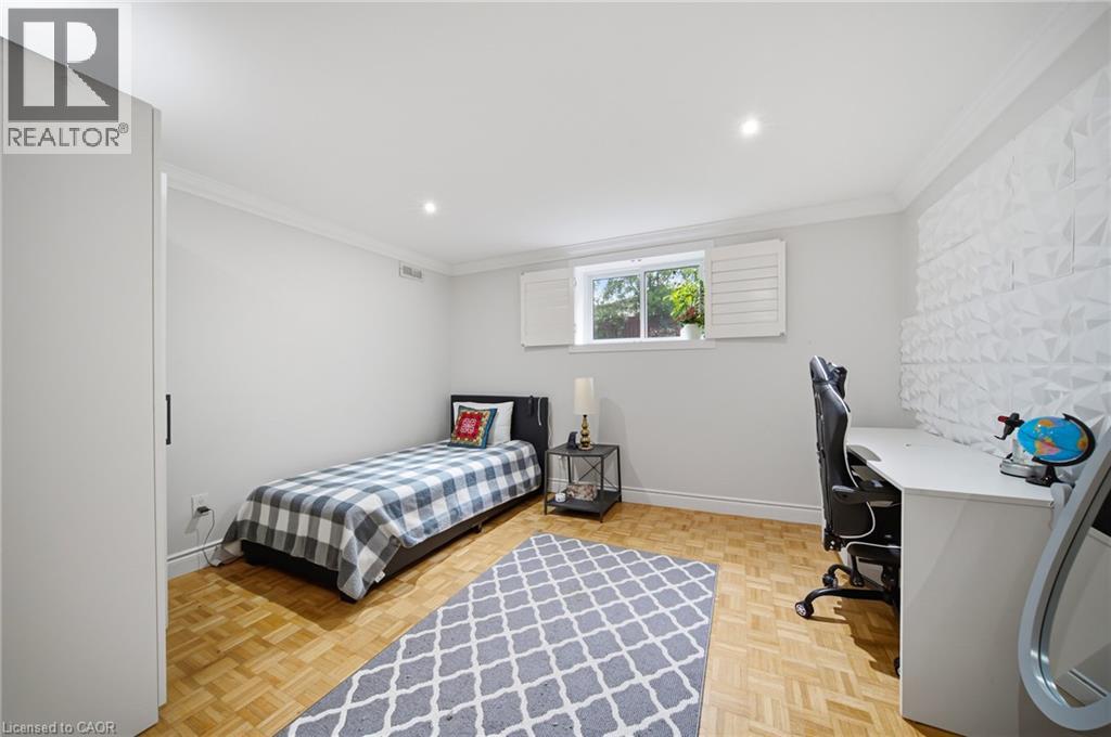 6346 Neuchatel Road Property Photo 23