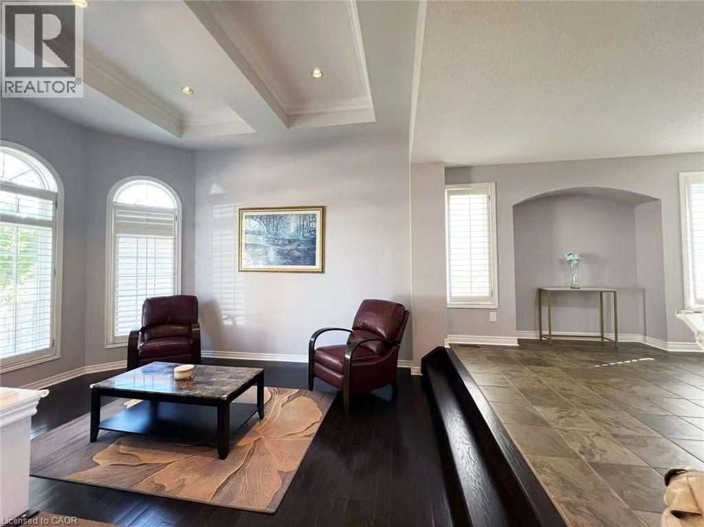 7 Tandem Court Property Photo 4