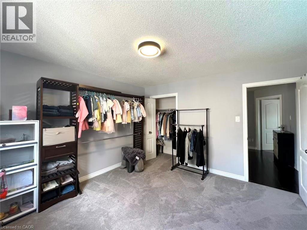 7 Tandem Court Property Photo 27