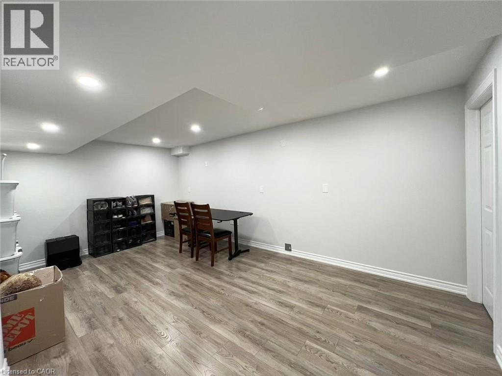 7 Tandem Court Property Photo 33