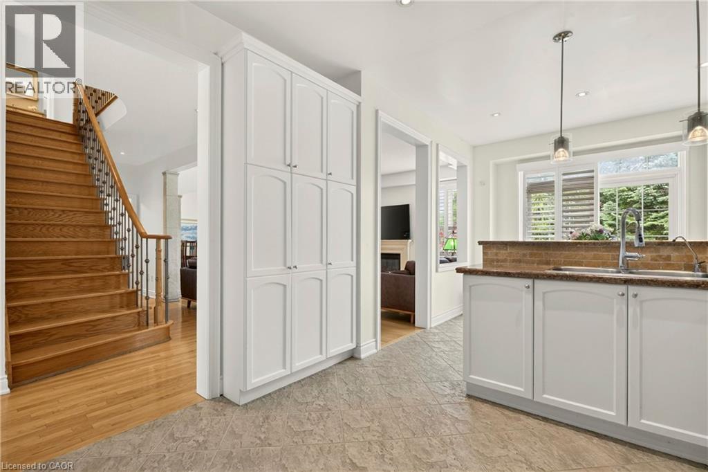 215 Burloak Drive Property Photo 15