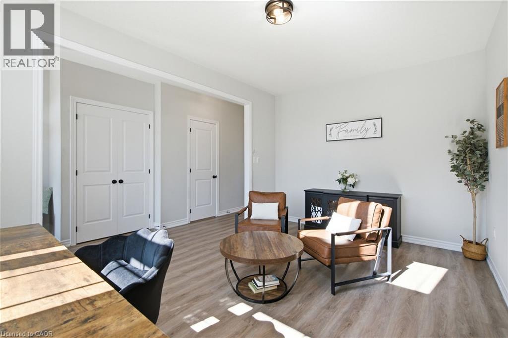 119 Midland Place Property Photo 11
