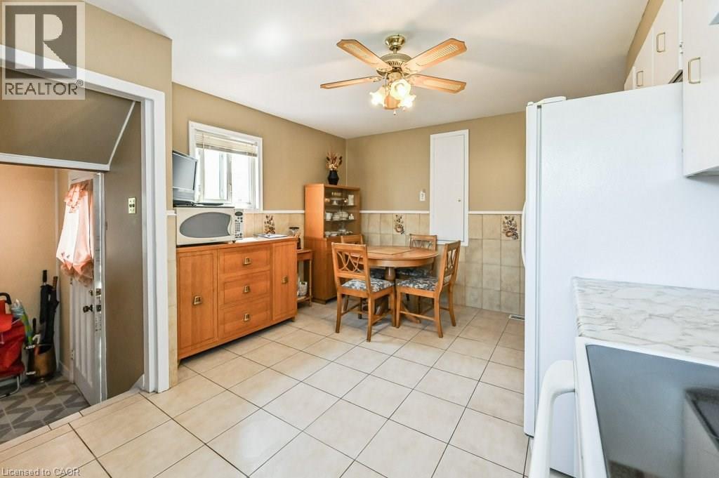 641 Limeridge Road E Property Photo 8