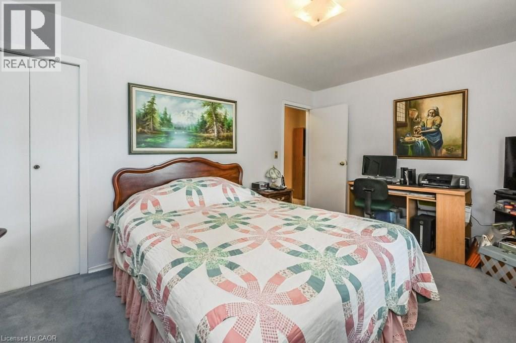 641 Limeridge Road E Property Photo 14