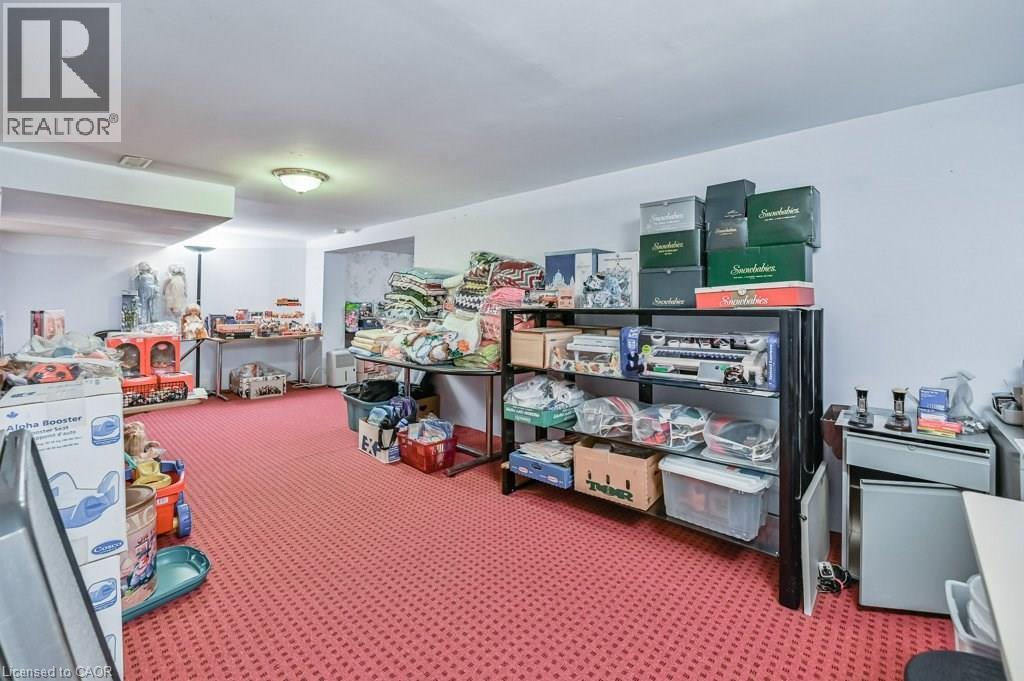 641 Limeridge Road E Property Photo 22