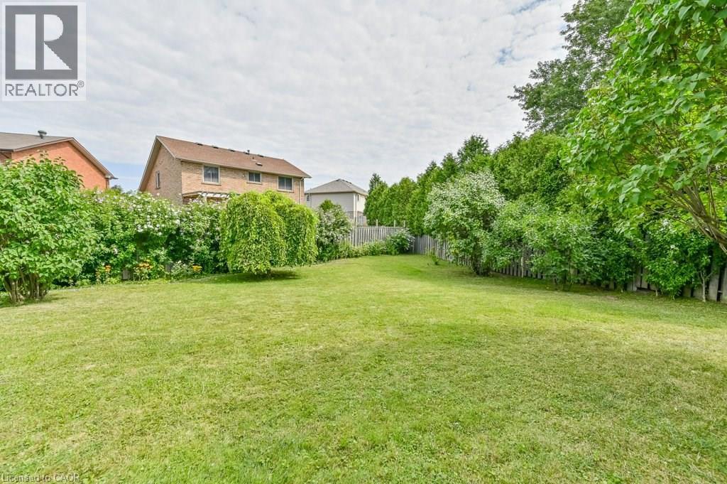 641 Limeridge Road E Property Photo 28