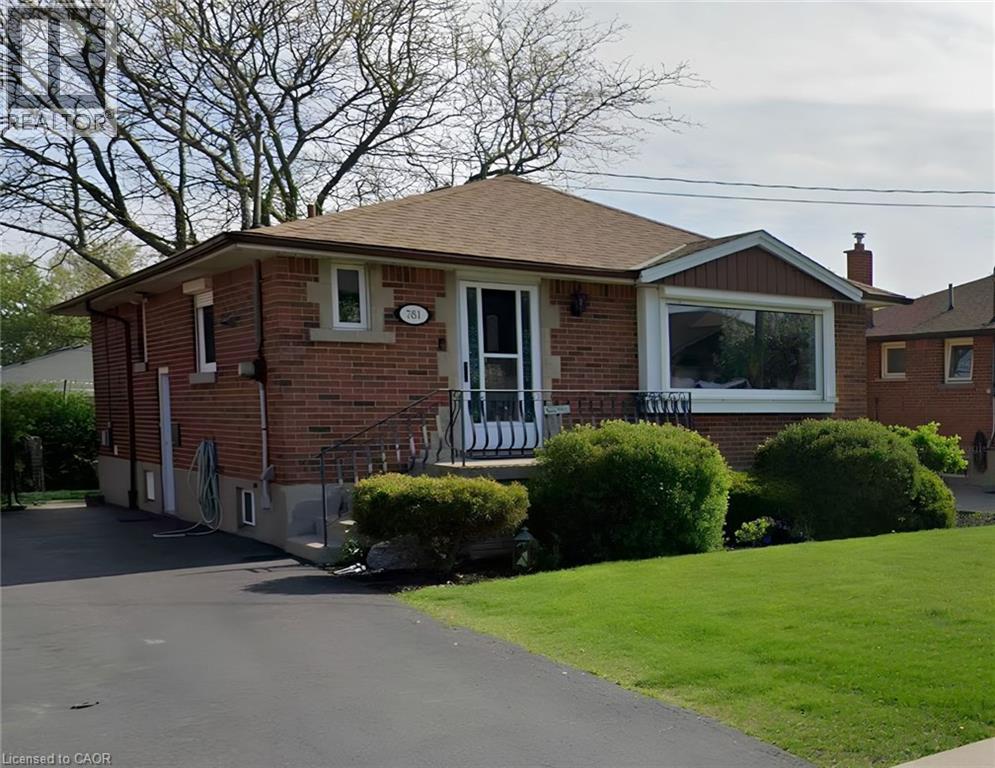 781 Ninth Avenue Unit# Lower Photo de la propriété 1