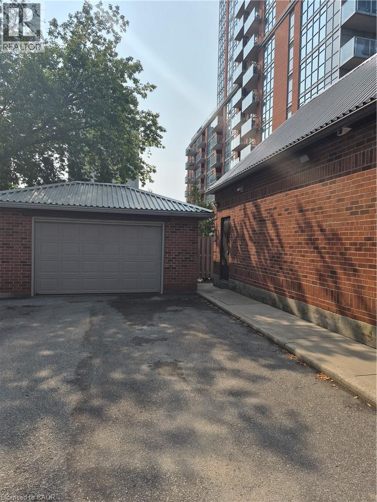 573 Maple Street Unit# 2 Property Photo 20