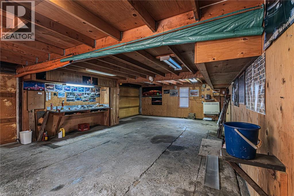 573 Highway 6 Property Photo 38