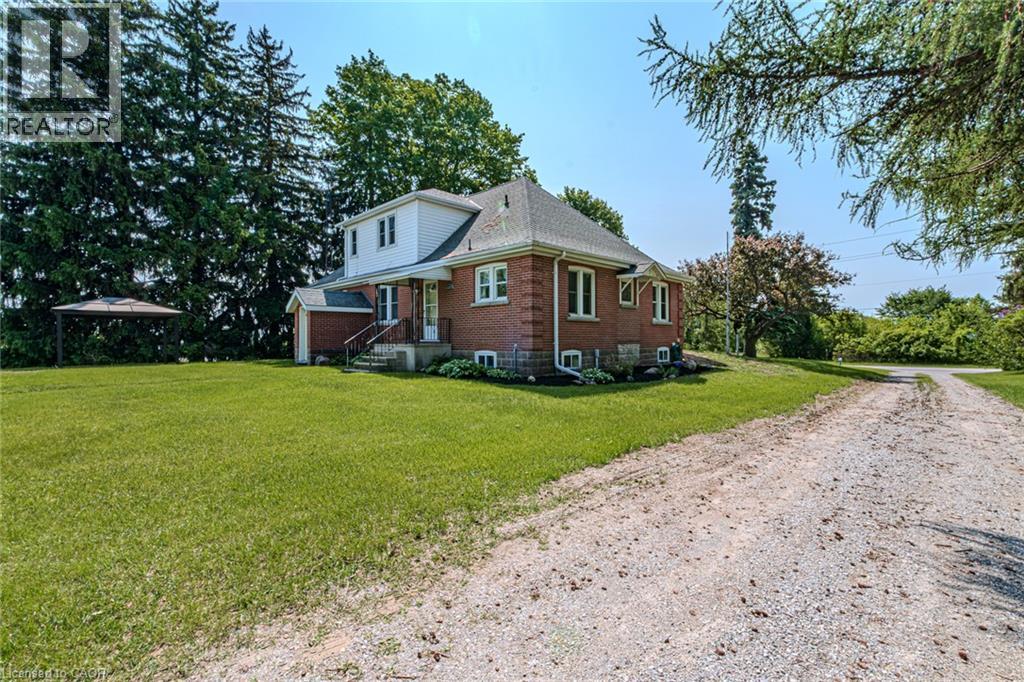 573 Highway 6 Property Photo 42